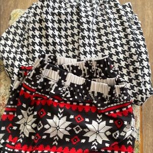 2 pair leggings black & white Jessica London, red & black EEVER